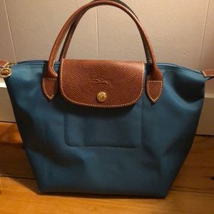 Longchamp purse